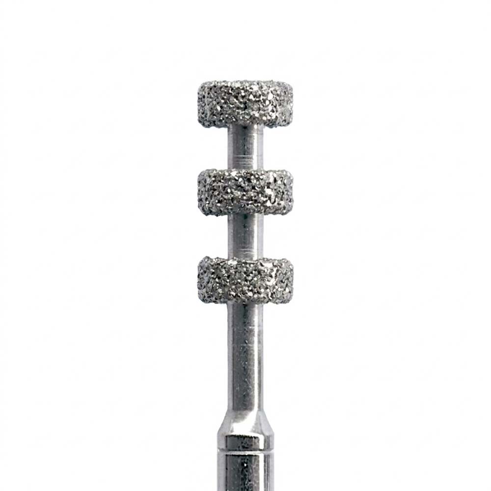 FRESA TRIPLE RUEDA (021, F834)